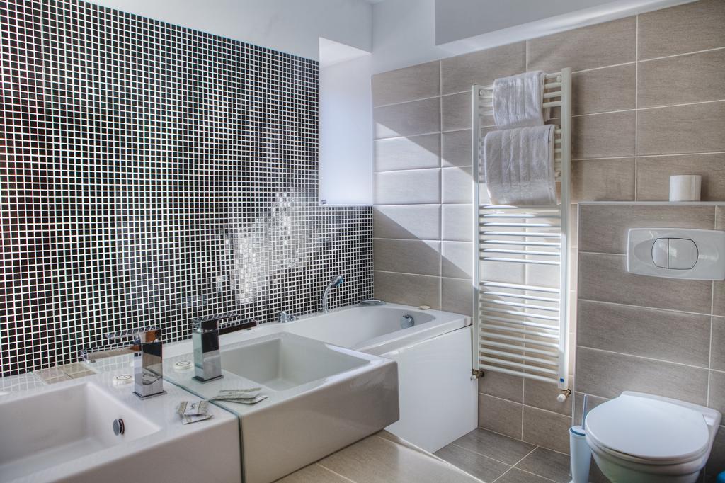 Hotel Vila Pinul Si Mesteacanul Poiana Brašov Exteriér fotografie