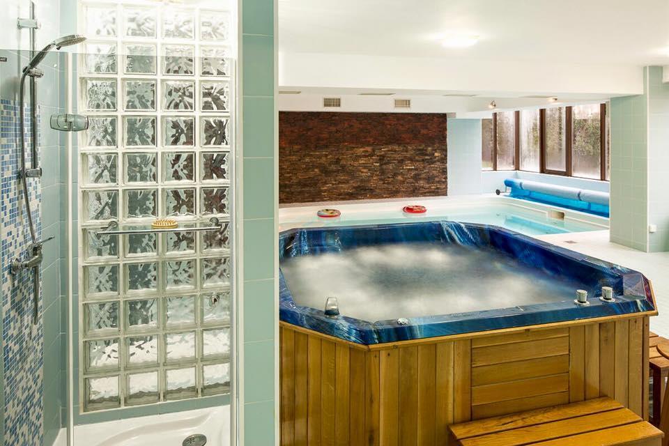 Hotel Vila Pinul Si Mesteacanul Poiana Brašov Exteriér fotografie